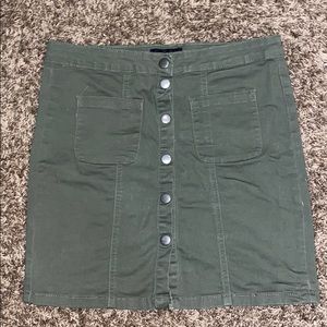 olive skirt, great condition